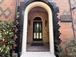 Photo 34- click for photo gallery